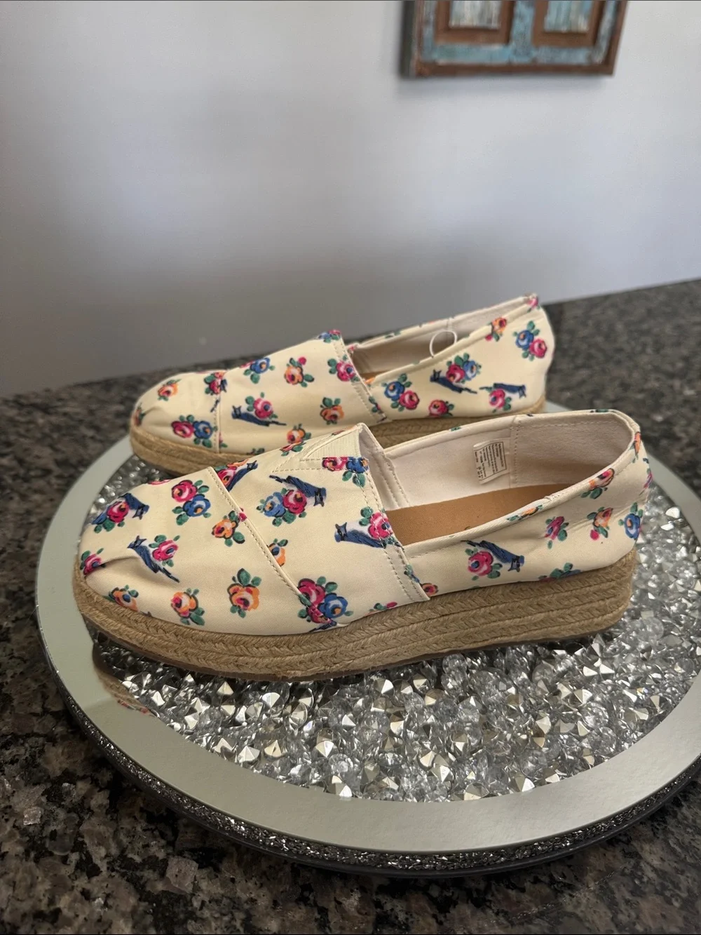 American Eagle Outfitters Cream Floral Espadrille Wedge Slip-On
